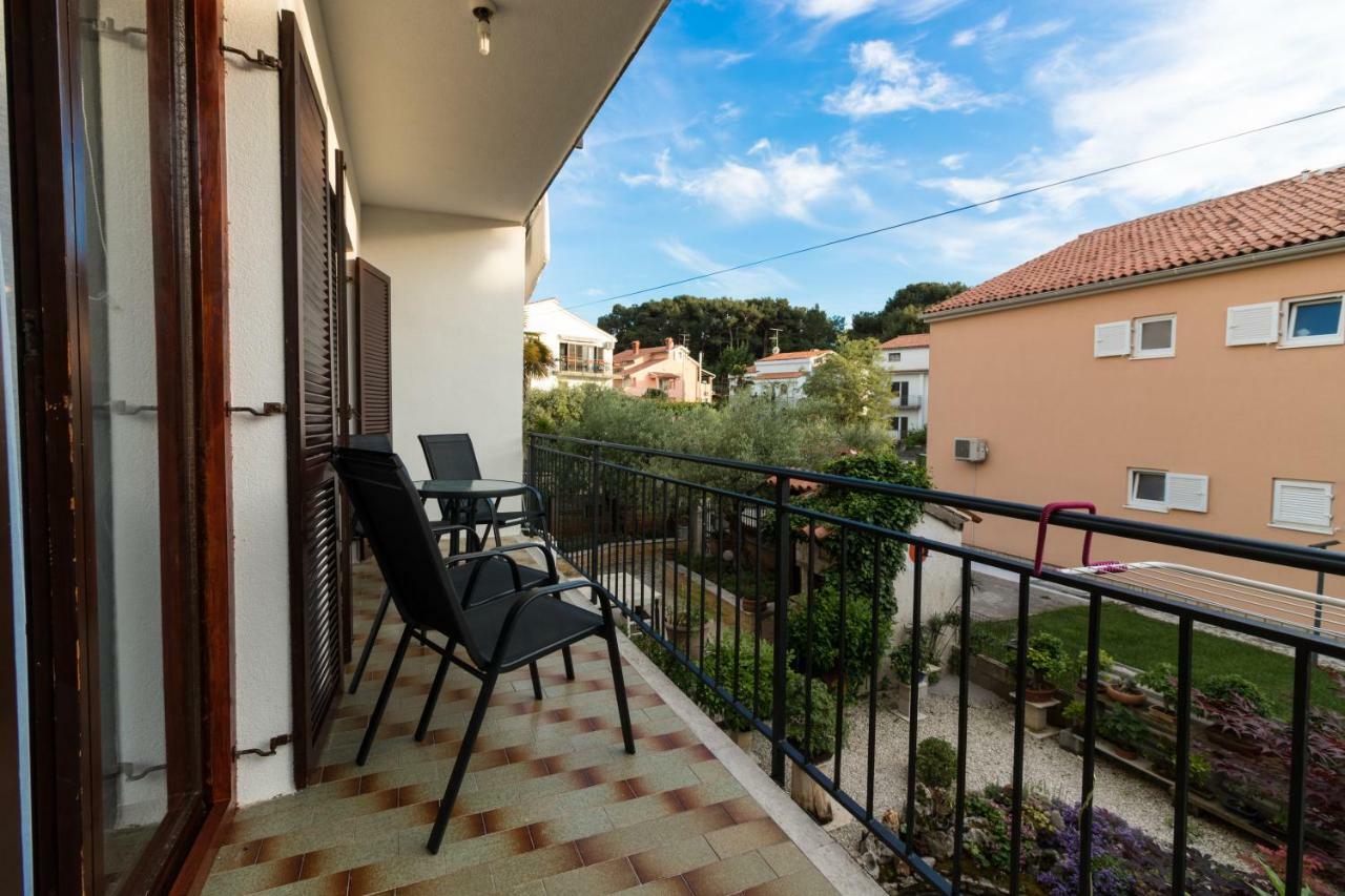 Apartment Beautiful Garden By Rent Istria Пореч Екстер'єр фото